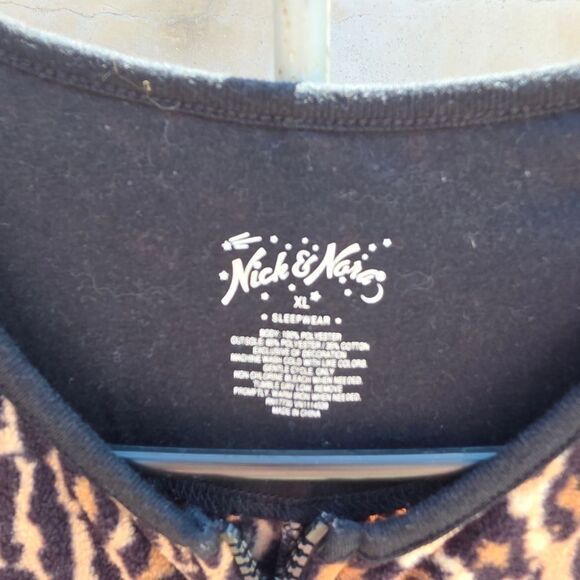 Nick & Nora Footed Cheetah Pajamas - Picture 2 of 4